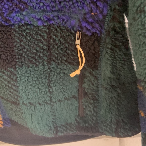 The North Face Women's Jacquard Extreme Pile Pullover - Plaid design - Picture 5 of 7